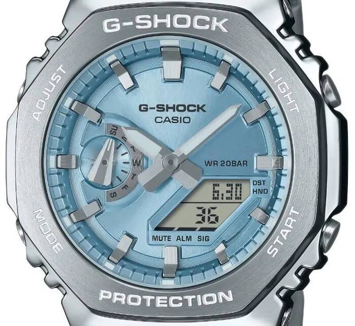 Zegarek Casio G-Shock GM-2110D-2AER